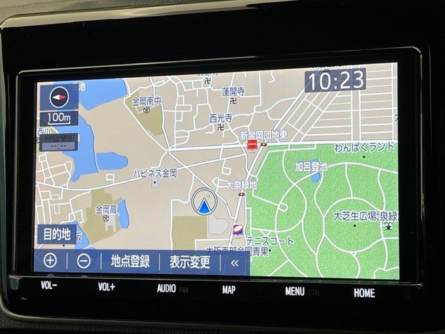 TOYOTA VOXY HYBRID 2021