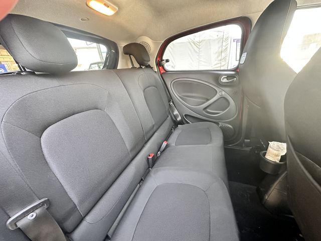 MCC SMART FORFOUR 2017