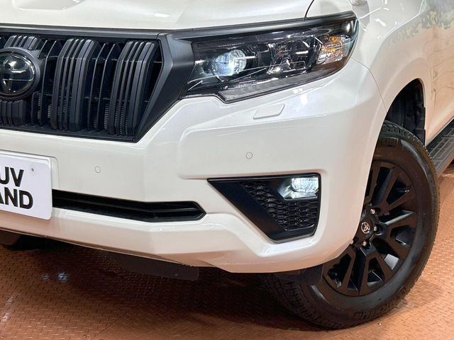 TOYOTA LANDCRUISER PRADO 2022