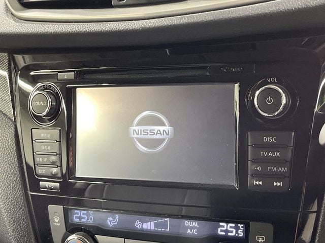 NISSAN X-TRAIL 4WD 2015