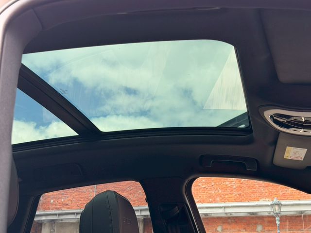 PORSCHE PORSCHE Macan 2024