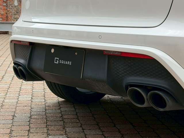 PORSCHE PORSCHE Macan 2024