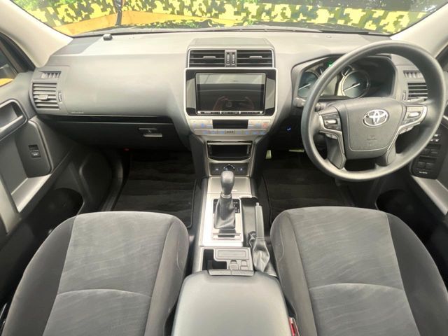 TOYOTA LANDCRUISER PRADO 2022