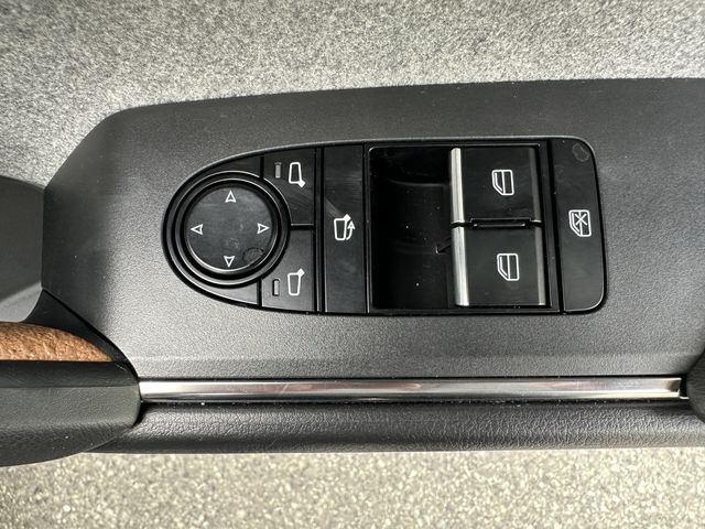 MAZDA MX-30 Rotary-EV 2023