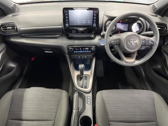 TOYOTA YARIS HYBRID 2020