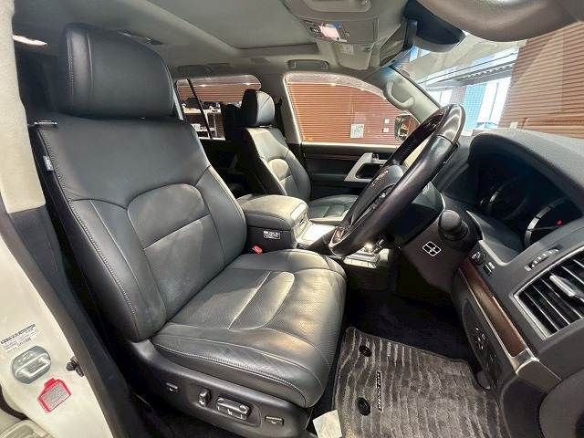 TOYOTA LANDCRUISER wagon 2018