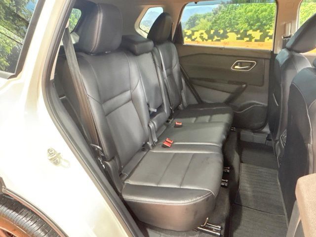 NISSAN X-TRAIL HYBRID 2WD 2024