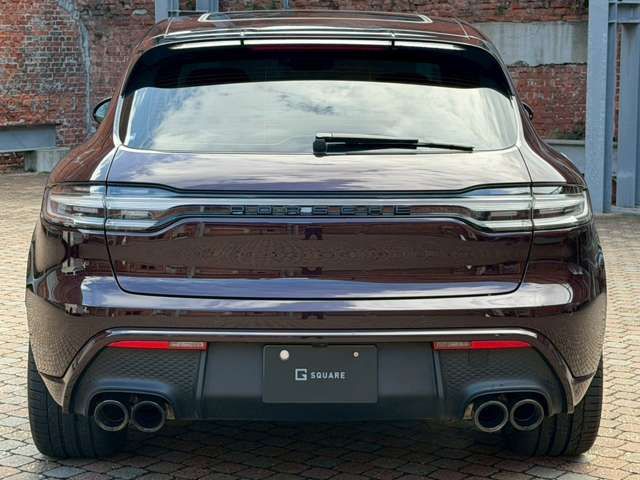 PORSCHE PORSCHE Macan 2023