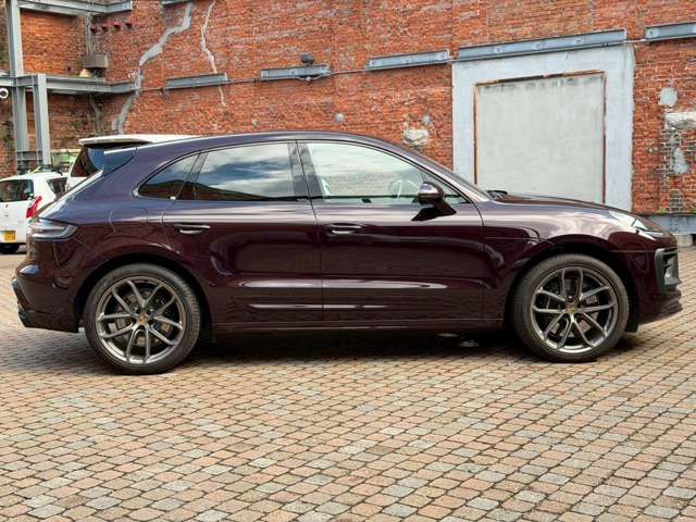 PORSCHE PORSCHE Macan 2023