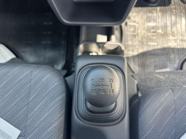 SUZUKI CARRY truck 4WD 2023