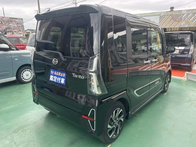 DAIHATSU TANTO CUSTOM 2022