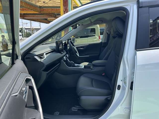 TOYOTA RAV4 4WD 2023