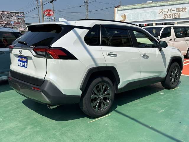 TOYOTA RAV4 4WD 2023
