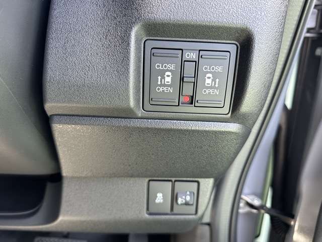 HONDA N BOX CUSTOM 2025