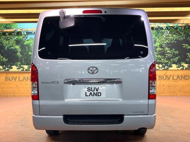 TOYOTA HIACE van 1.15t 2WD 2018