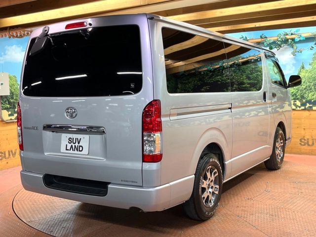 TOYOTA HIACE van 1.15t 2WD 2018