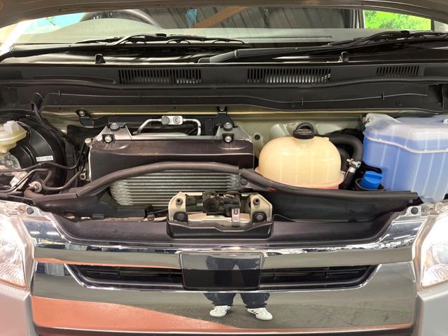 TOYOTA HIACE van 1.15t 2WD 2018