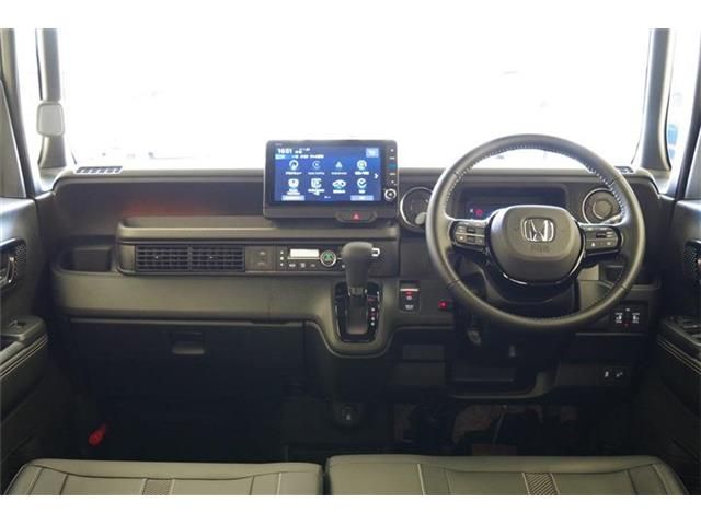 HONDA N BOX CUSTOM 2024