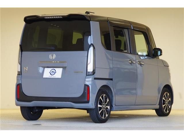 HONDA N BOX CUSTOM 2024