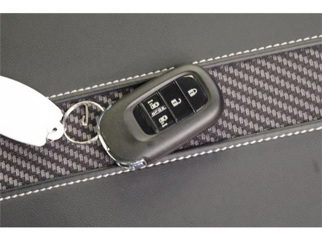 HONDA N BOX CUSTOM 2024