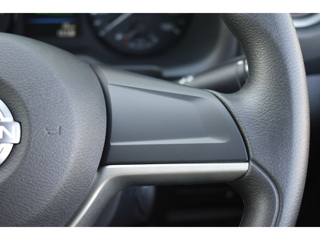 NISSAN CARAVAN van 2WD 2025