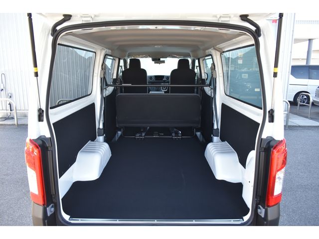 NISSAN CARAVAN van 2WD 2025