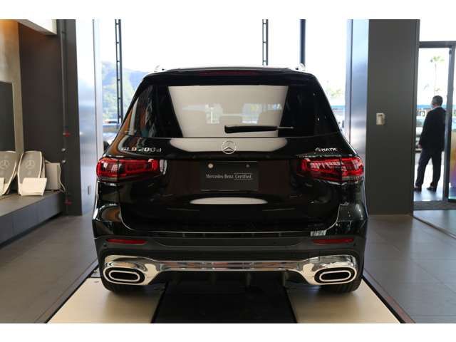 MERCEDES BENZ MERCEDES BENZ GLB 2023