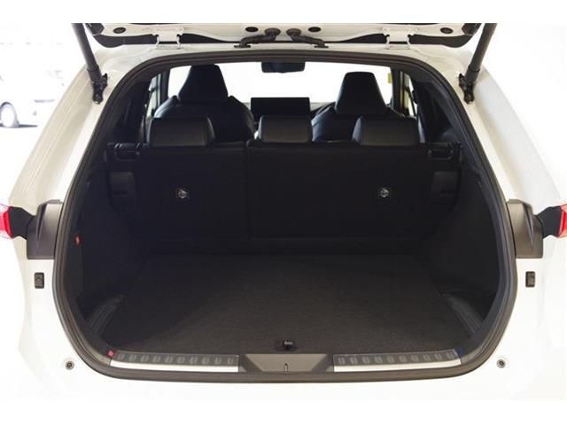 TOYOTA HARRIER 2WD 2025