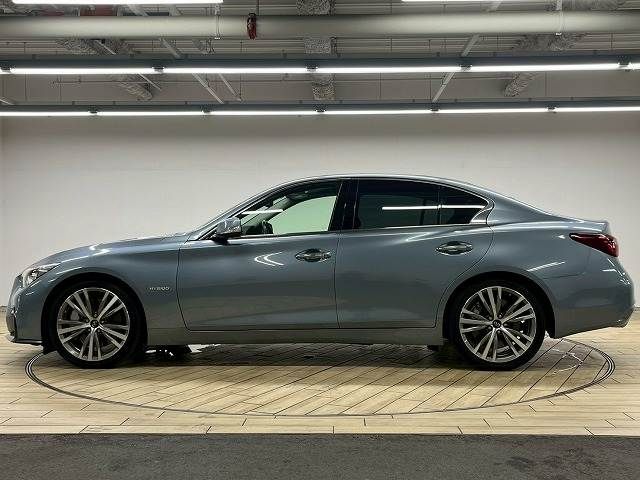 NISSAN SKYLINE HYBRID 2018