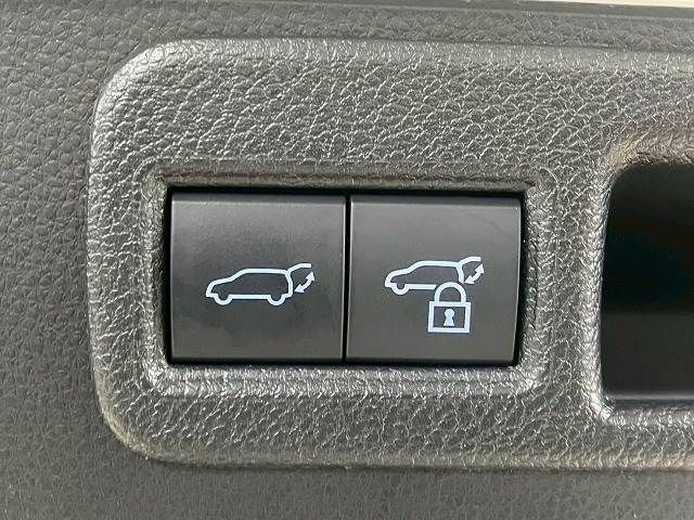 TOYOTA HARRIER 2WD 2021