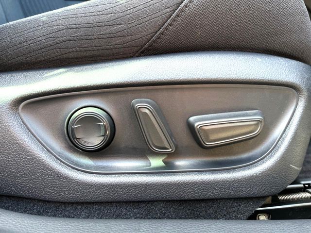 TOYOTA CROWN sedan 2018