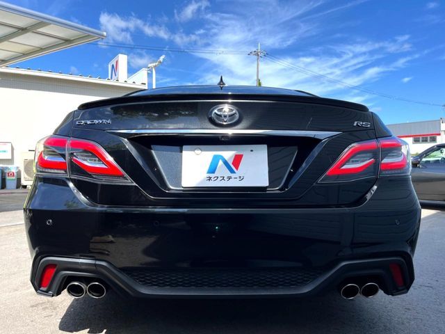 TOYOTA CROWN sedan 2018