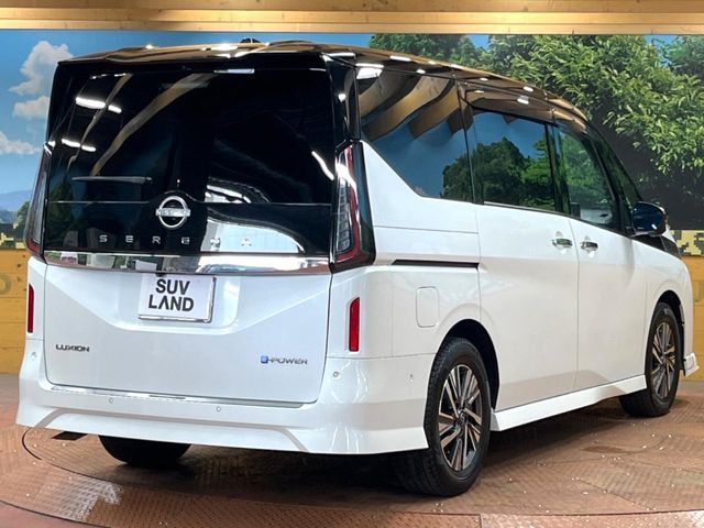 NISSAN SERENA  WG 2023