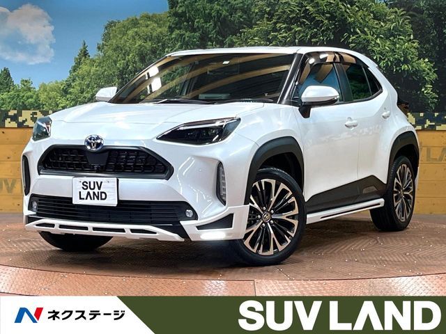 TOYOTA YARIS CROSS HYBRID 2023