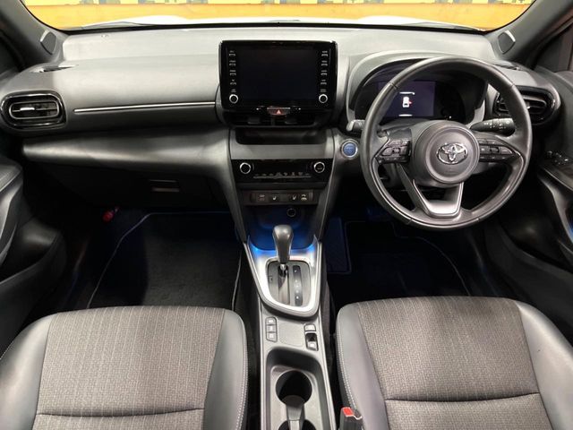 TOYOTA YARIS CROSS HYBRID 2023