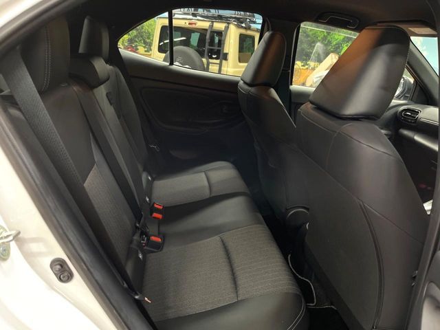 TOYOTA YARIS CROSS HYBRID 2023