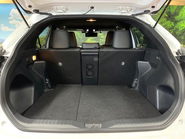 TOYOTA YARIS CROSS HYBRID 2023