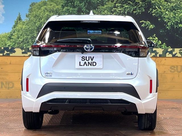 TOYOTA YARIS CROSS HYBRID 2023