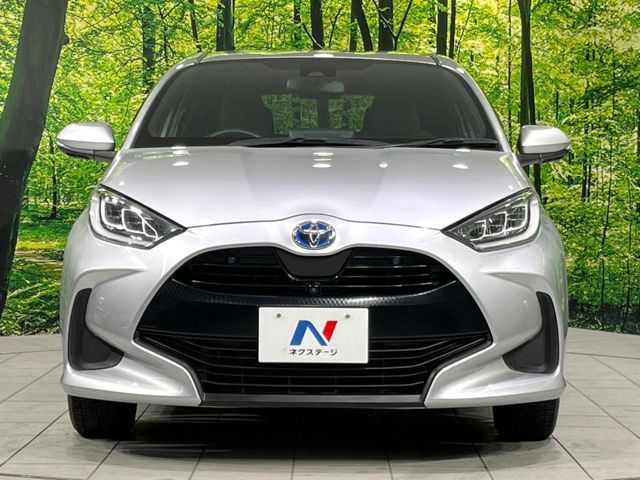 TOYOTA YARIS HYBRID 2020