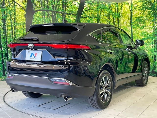 TOYOTA HARRIER 2WD 2024