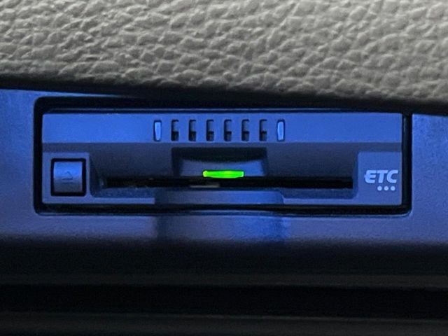 TOYOTA HARRIER 2WD 2017