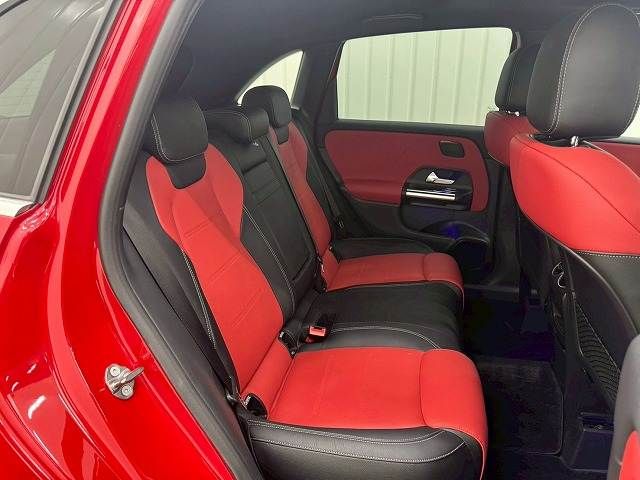 MERCEDES BENZ MERCEDES BENZ B class 2019