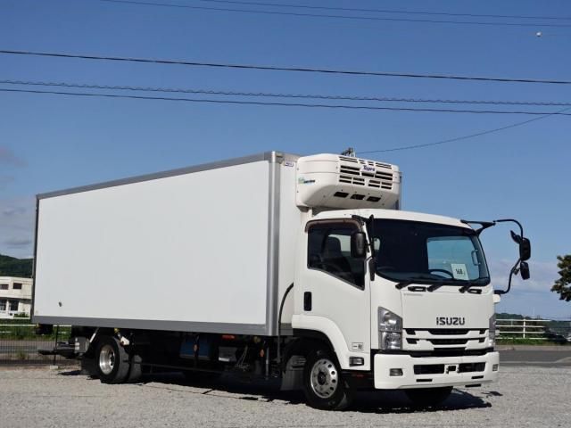 ISUZU FORWARD 2017