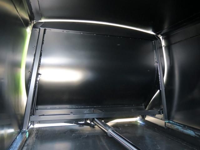 MITSUBISHI CANTER 2025