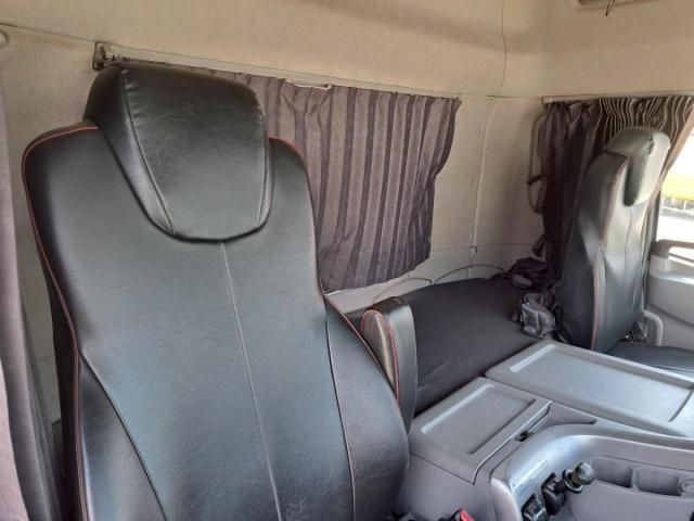 NISSAN DIESEL Quon 2016