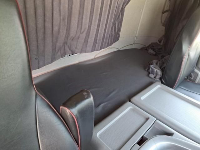 NISSAN DIESEL Quon 2016