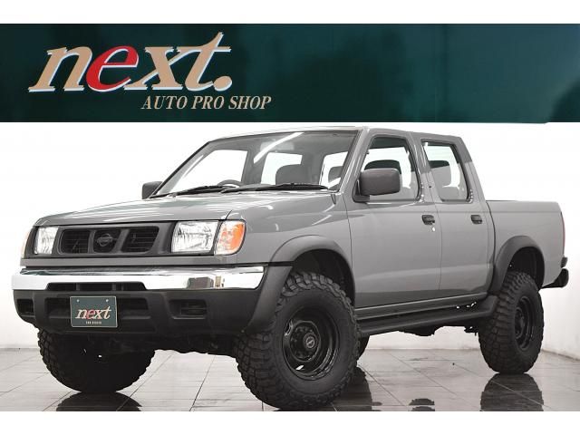 NISSAN DATSUN 4WD 2002