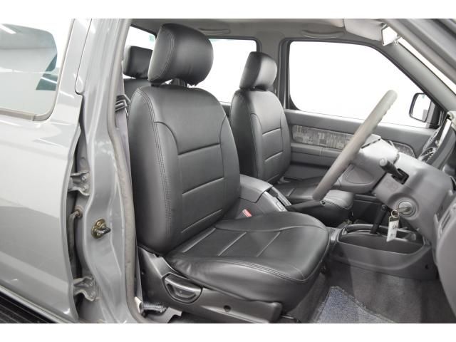 NISSAN DATSUN 4WD 2002