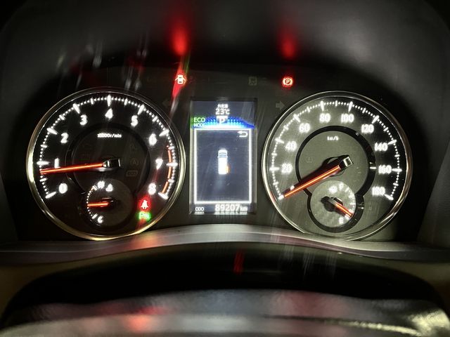 TOYOTA VELLFIRE 2015