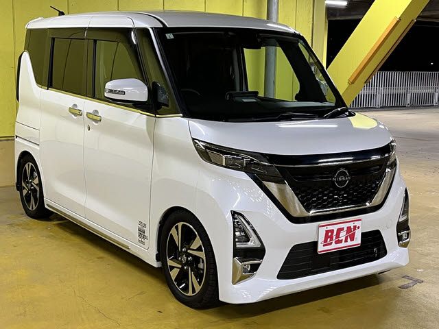 NISSAN ROOX 2021